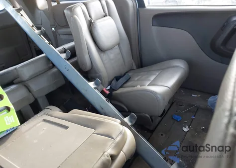 2013 Chrysler Town & Country Touring from USA, damaged, VIN 2C4RC1BG2DR674421